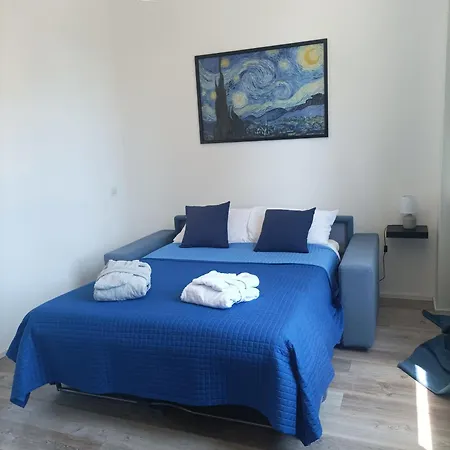 公寓 Blu House Casa Vicino Terminal Traghetti *