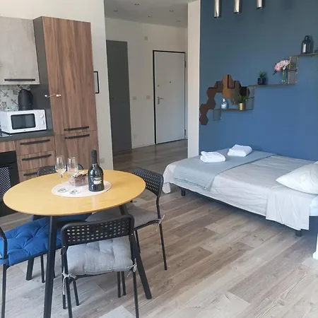 Blu House Casa Vicino Terminal Traghetti ג'נובה
