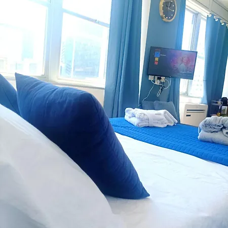 Blu House Casa Vicino Terminal Traghetti Apartment Genua
