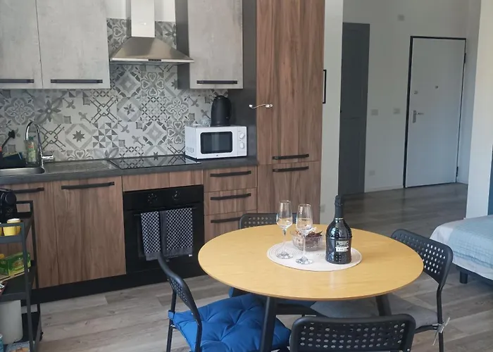 Blu House Casa Vicino Terminal Traghetti Apartman